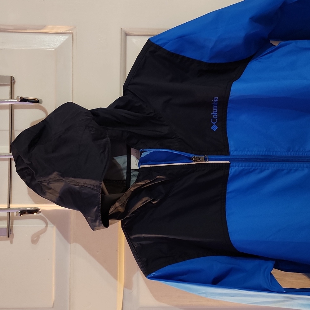 Rain/wind jacket - Picture 3 of 3